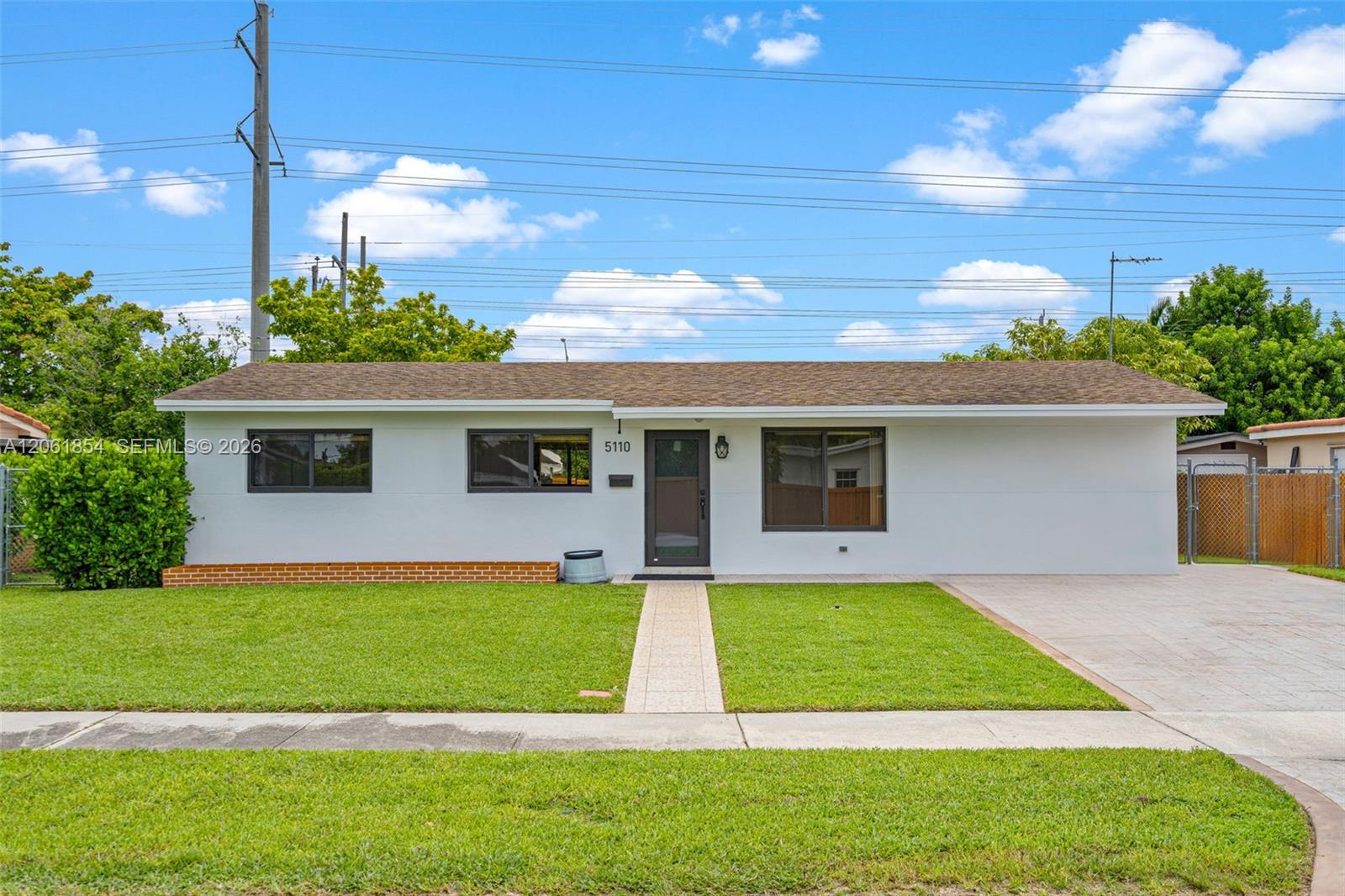 5110 SW 106th Avenue N/A Property Photo 1