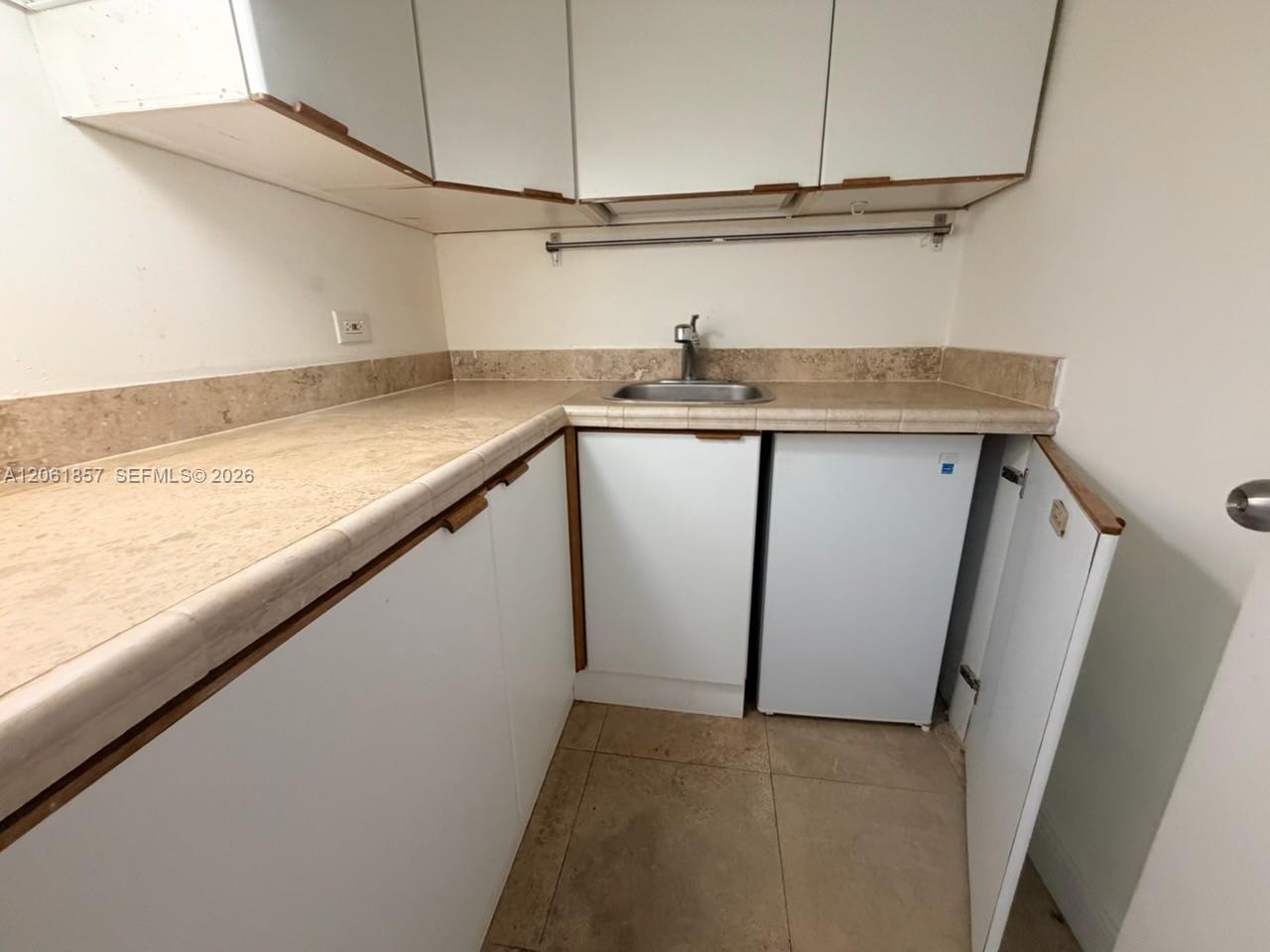 700 Biltmore Way 514 Property Photo 13