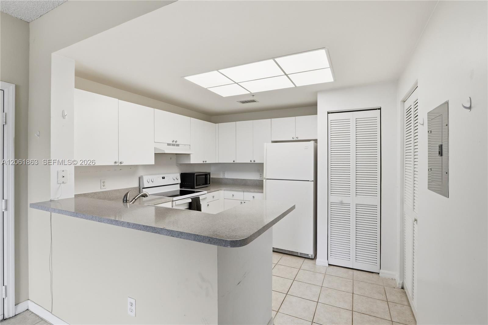2015 Se 10th Avenue 130 Property Photo 24