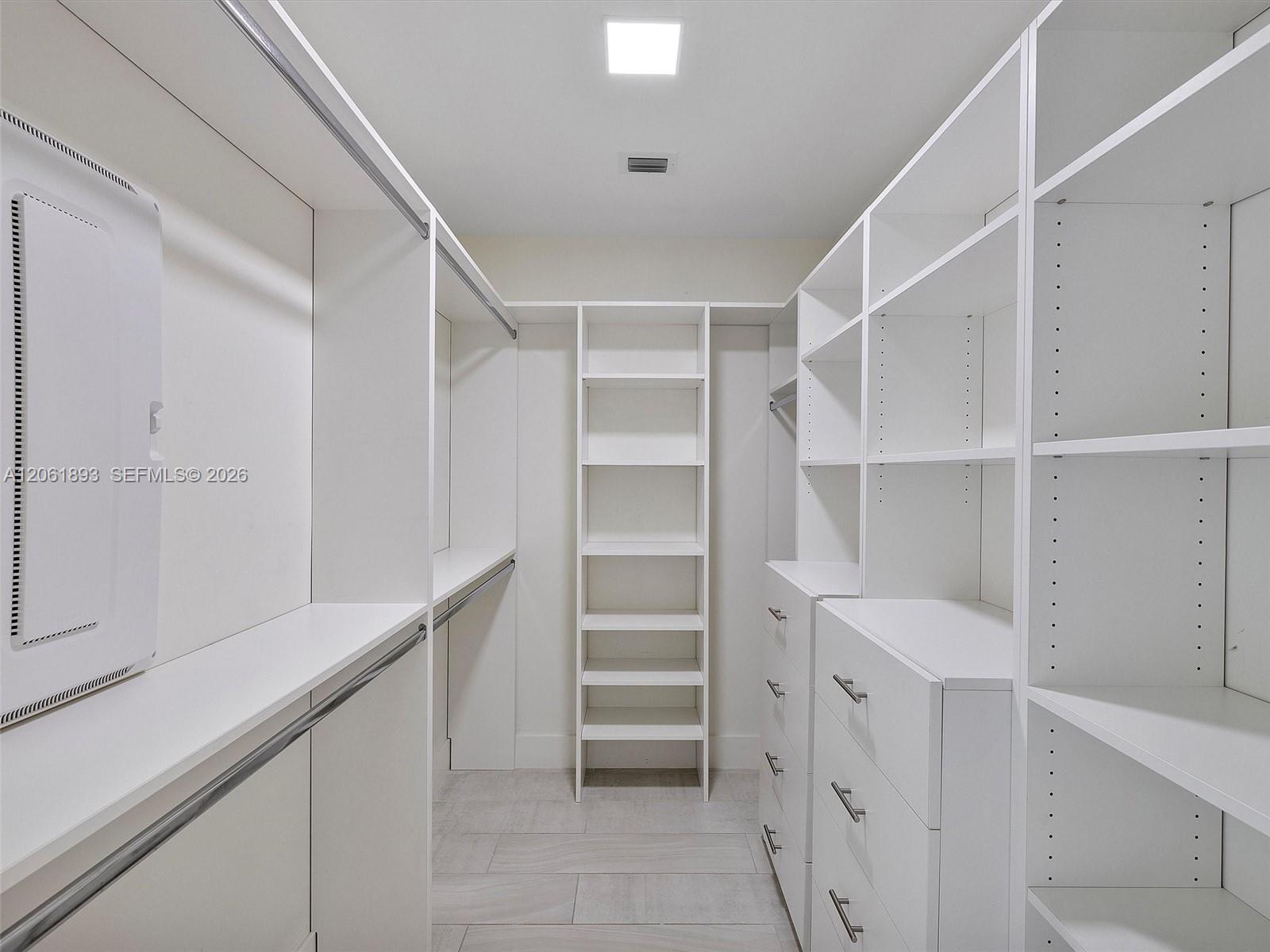 2000 Metropica Way 502 Property Photo 24