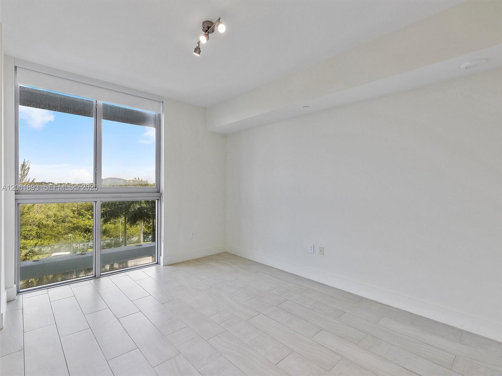 2000 Metropica Way 502 Property Photo 26