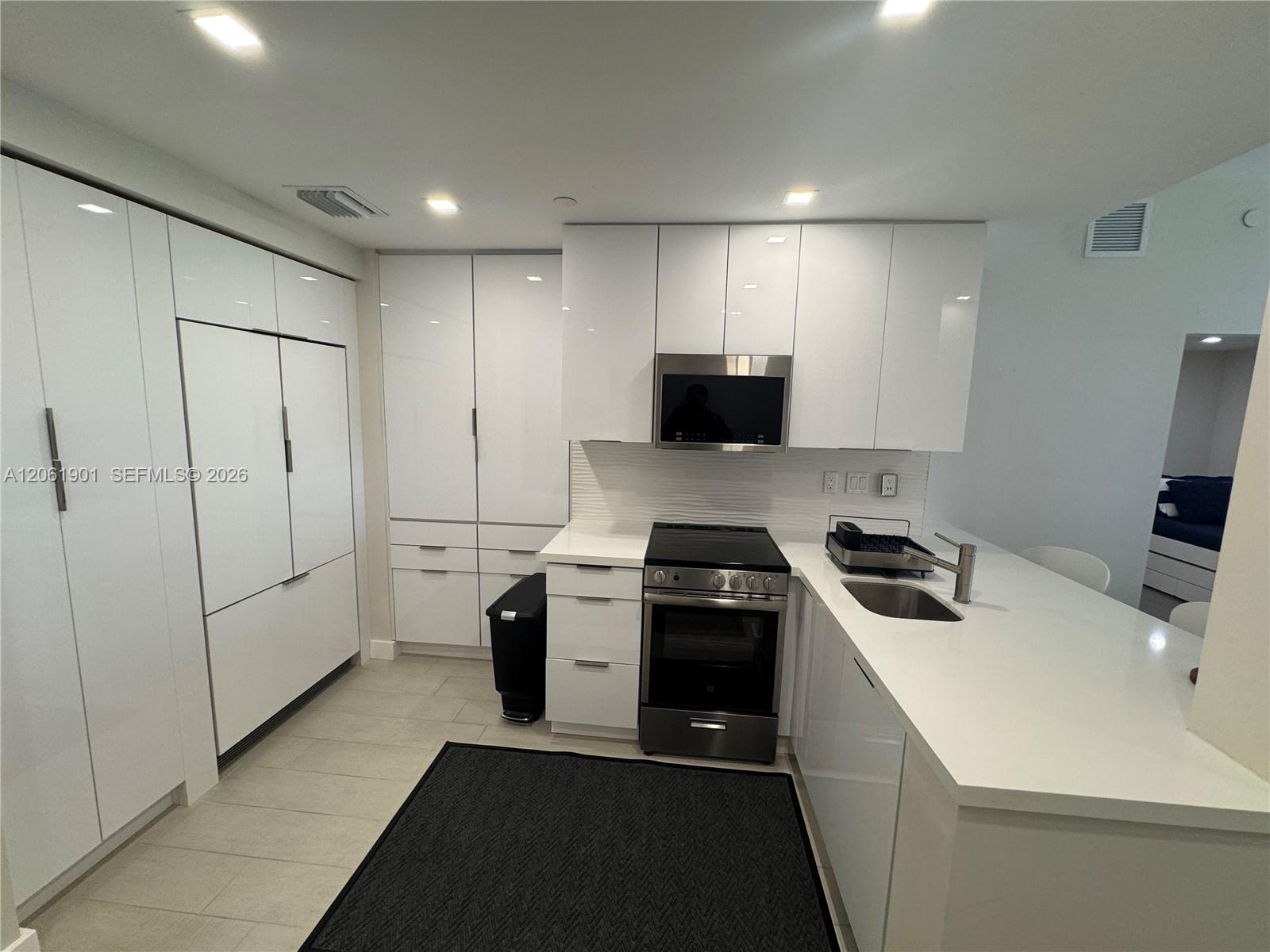 201 Crandon Boulevard 520 Property Photo 5