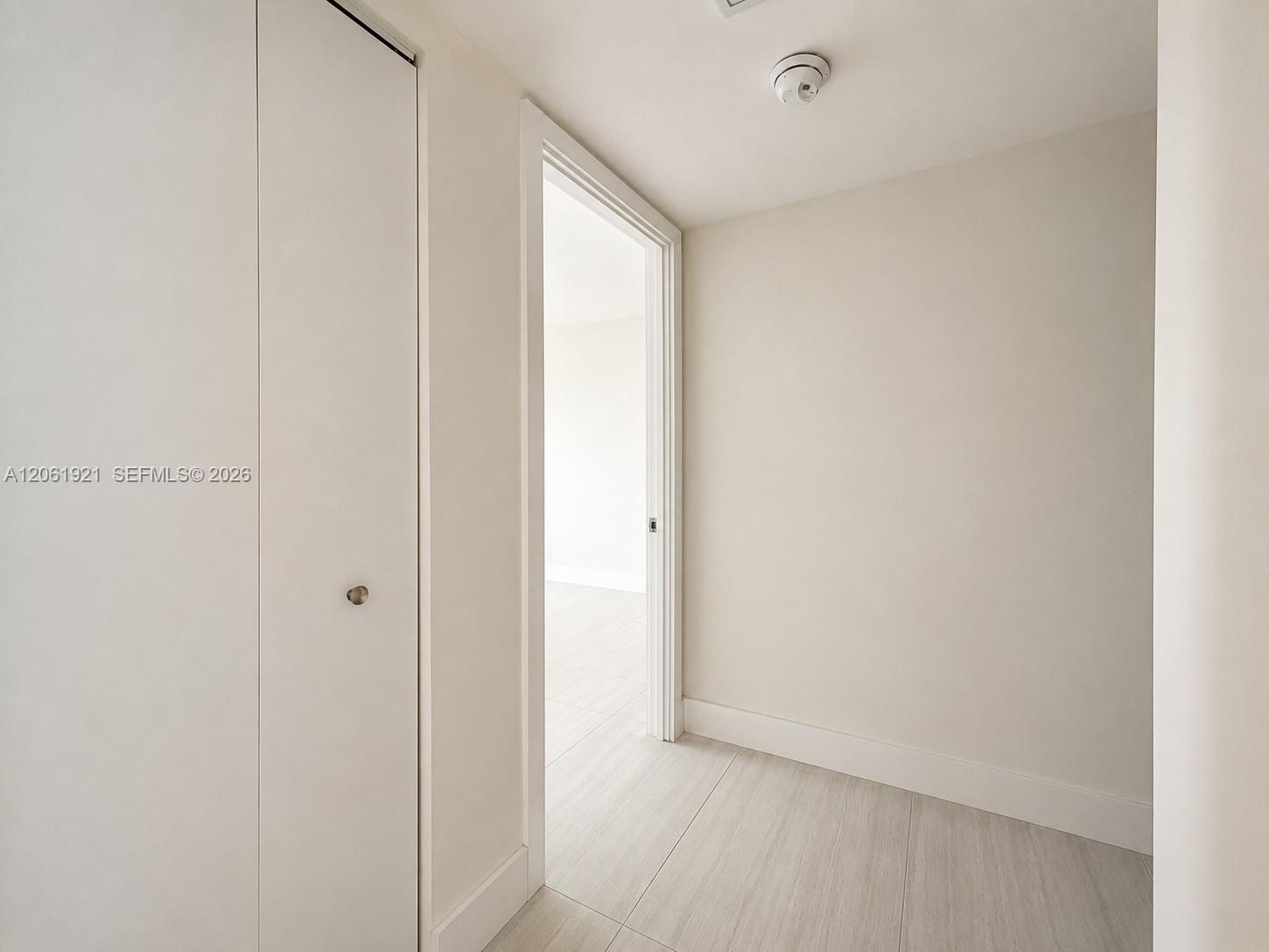 200 Leslie Drive 1017 Property Photo 11