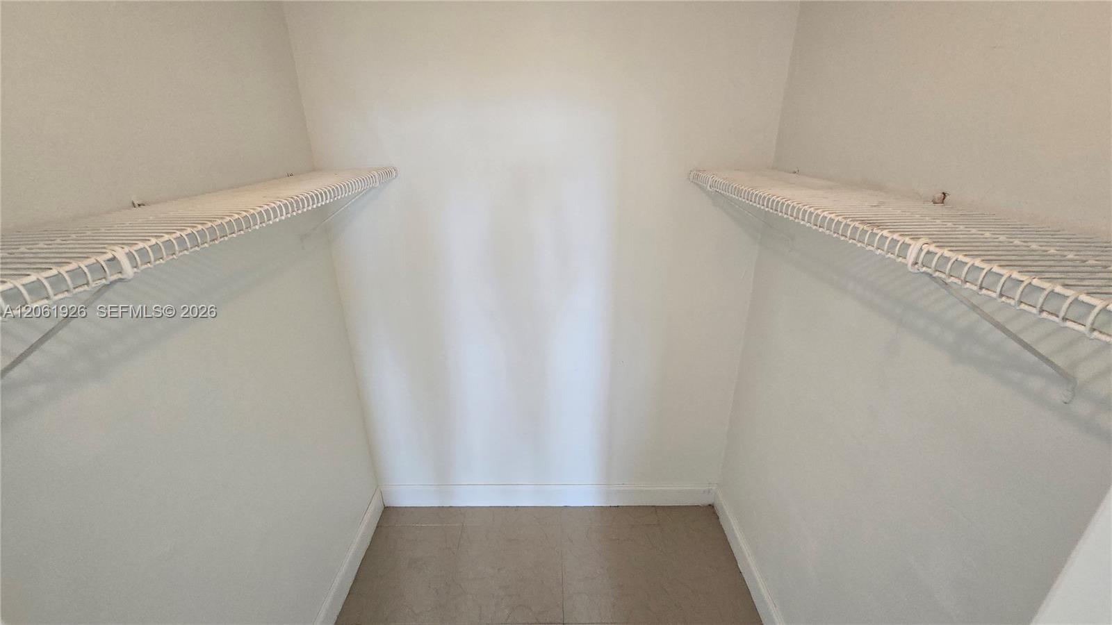 9143 Sw 77th Avenue 804 Property Photo 6