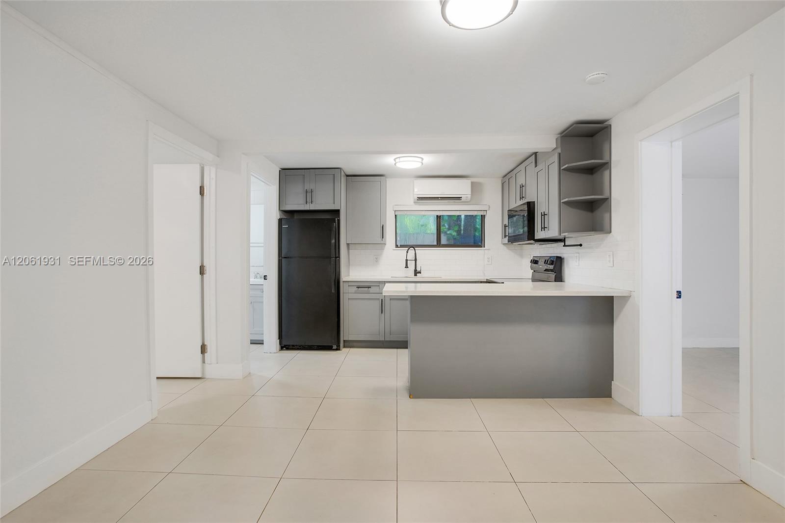 A12061931 Property Photo 1