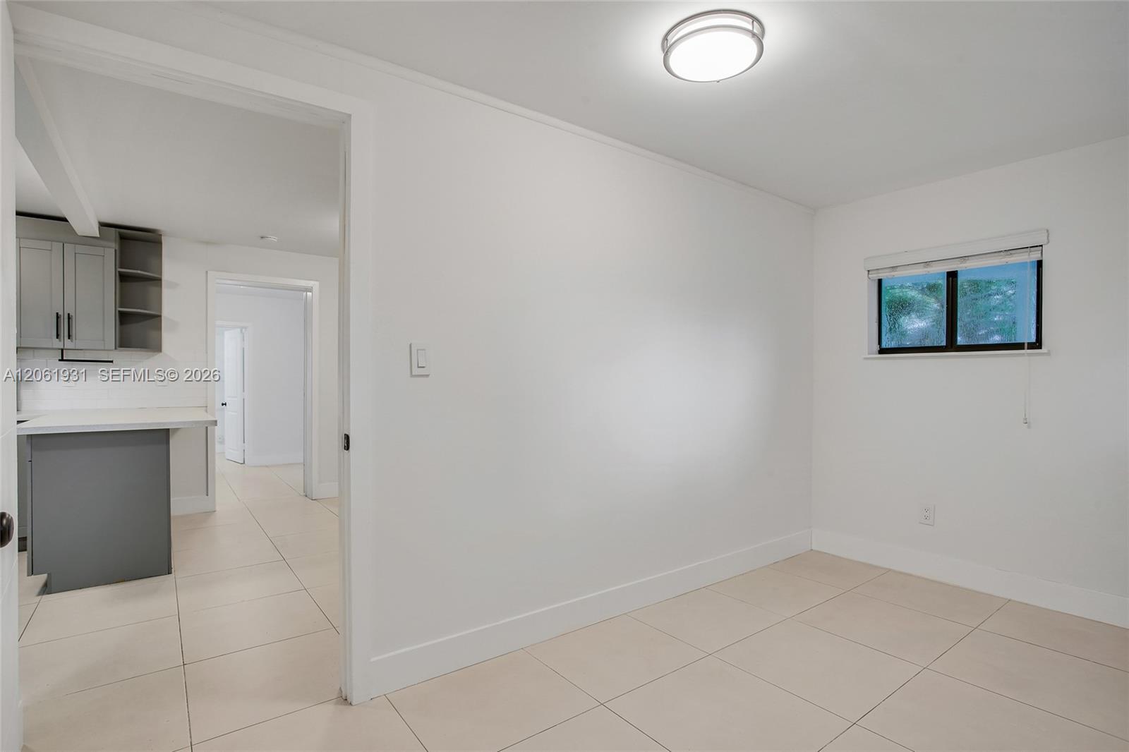 A12061931 Property Photo 12