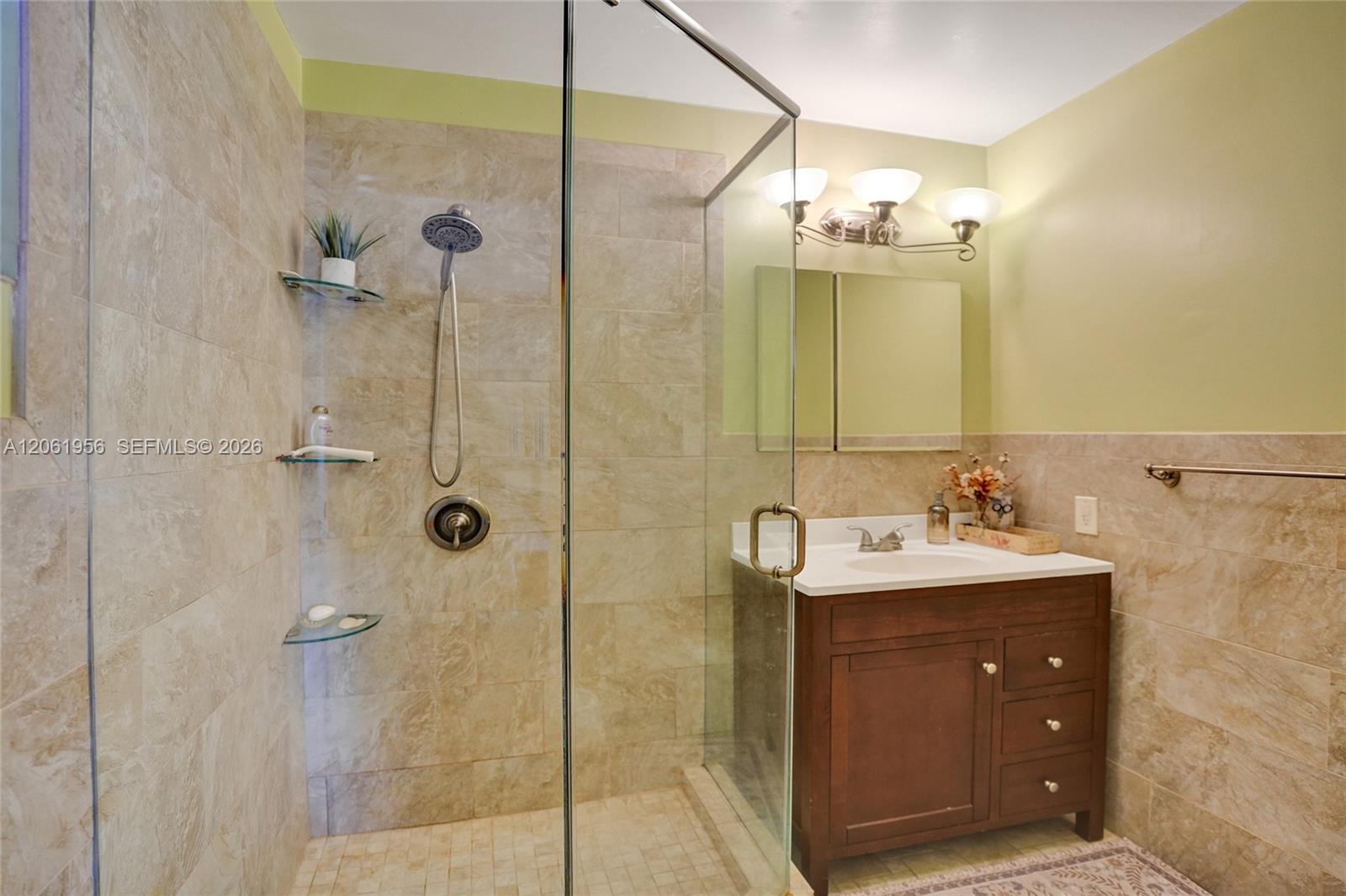1321 Mandarin Isle Property Photo 26