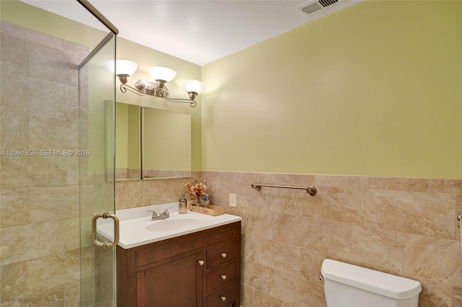 1321 Mandarin Isle Property Photo 28