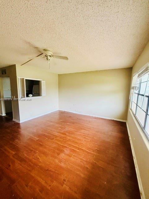 394 Mansfield J Property Photo 3