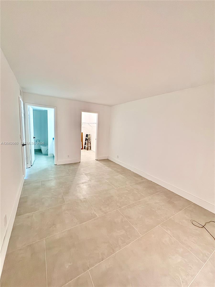 911 Ocean Drive 503 Property Photo 14