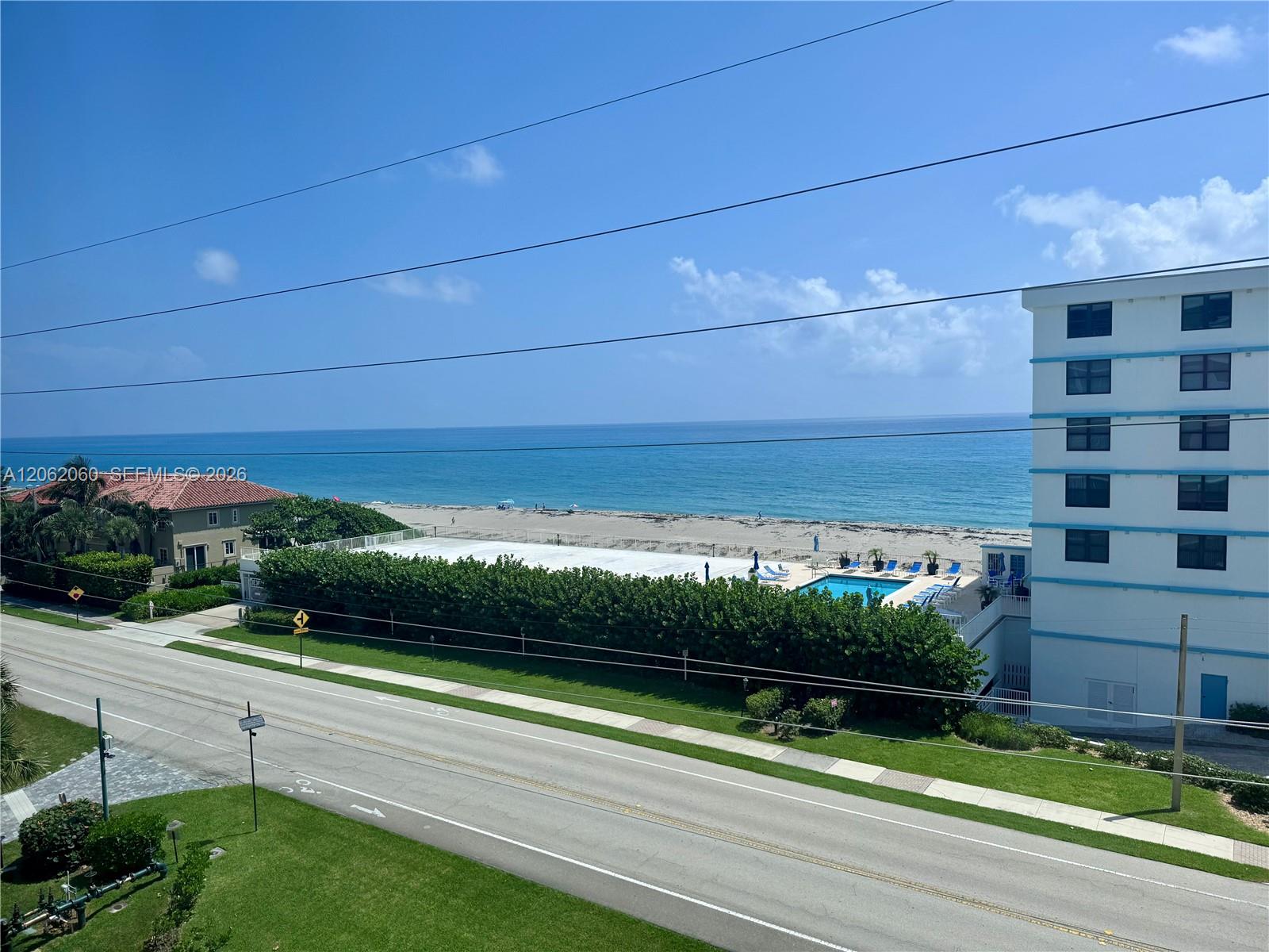 911 Ocean Drive 503 Property Photo 18