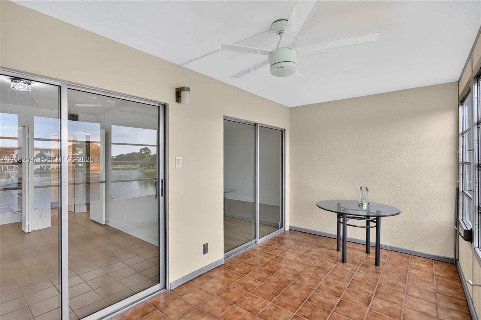 1903 Bermuda Circle D2 Property Photo 10