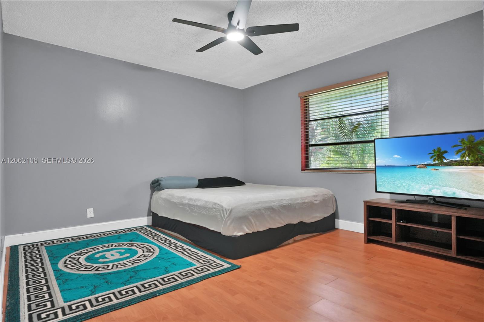 2587 E Road Property Photo 19