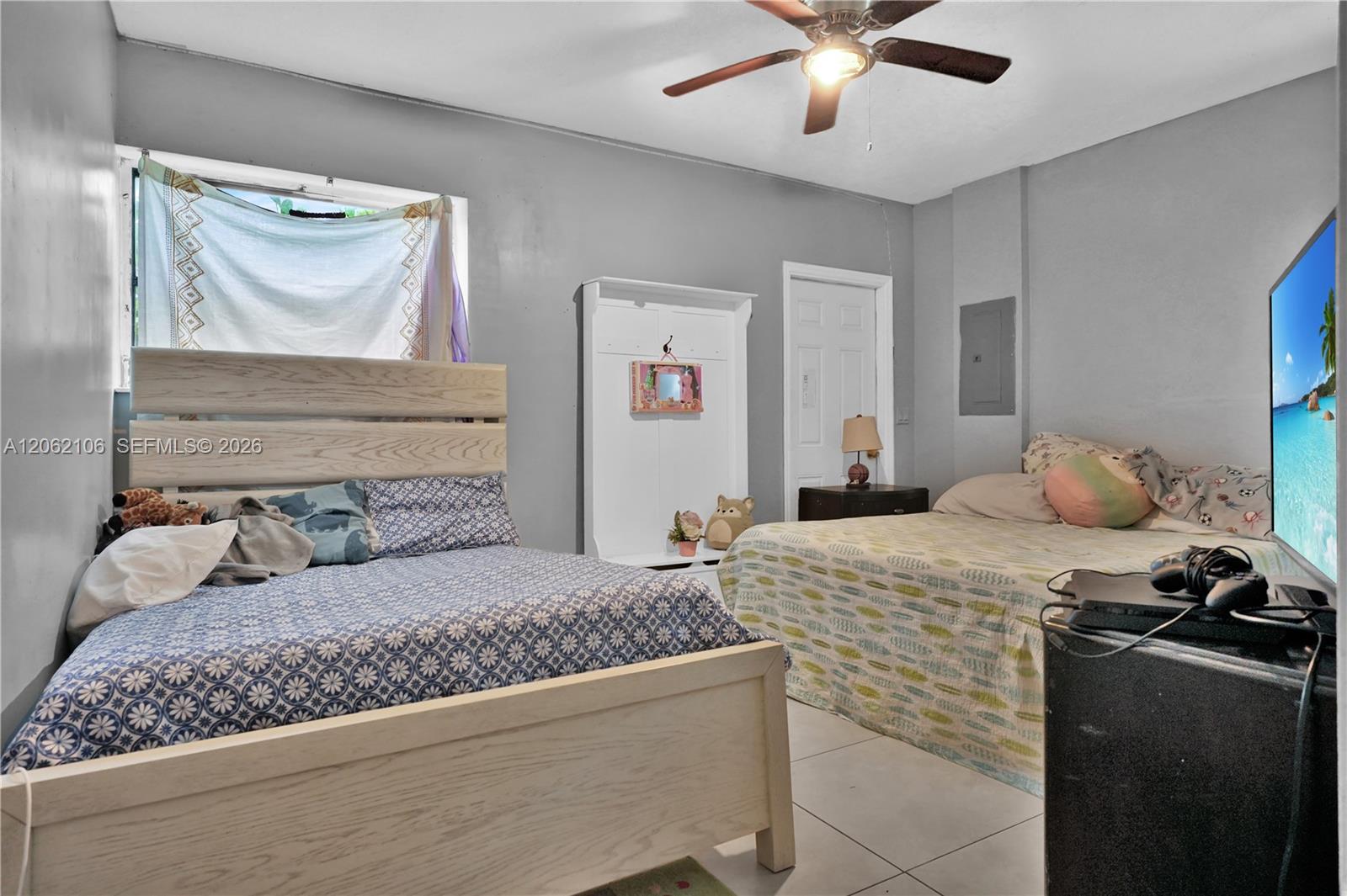 2587 E Road Property Photo 42