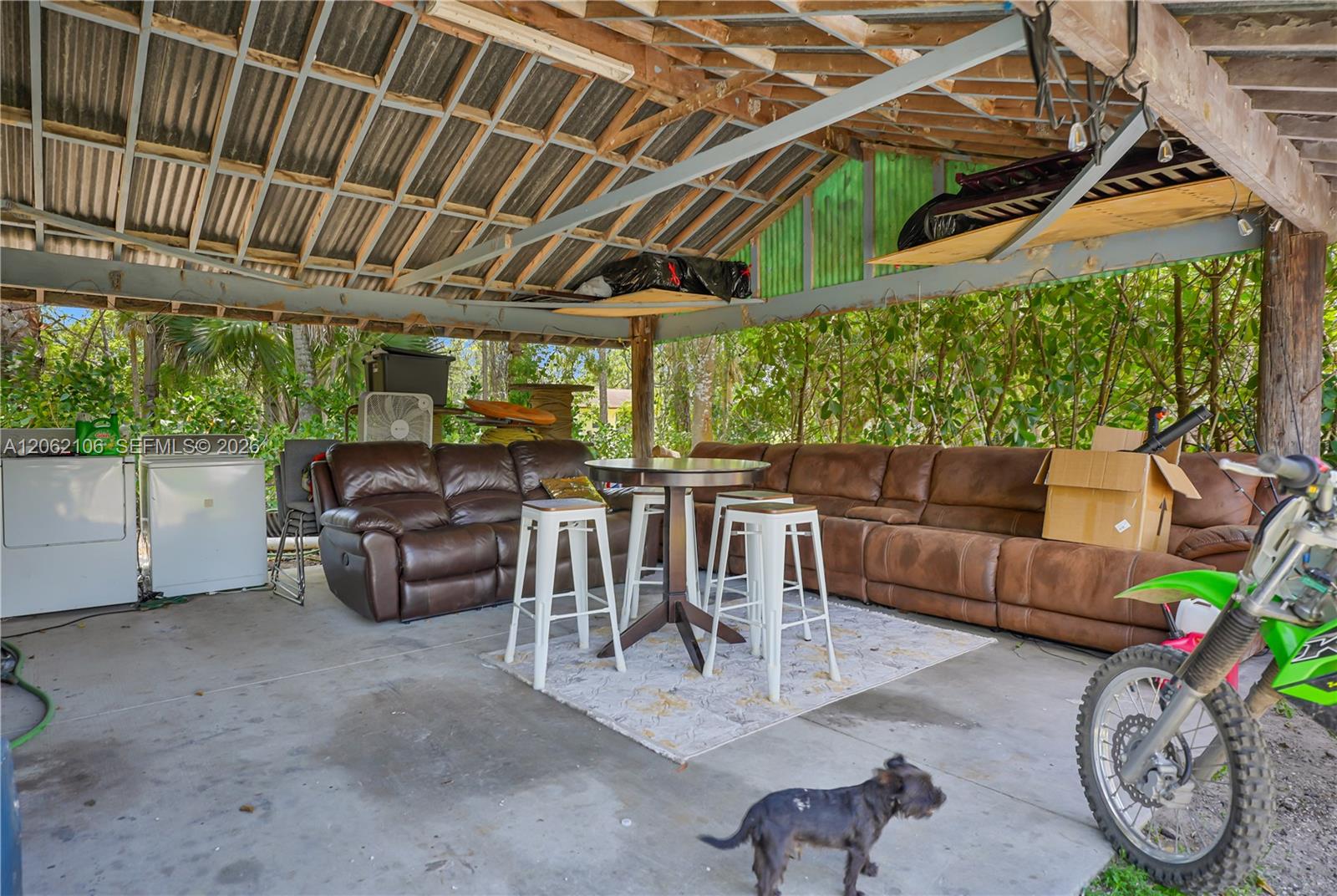 2587 E Road Property Photo 47