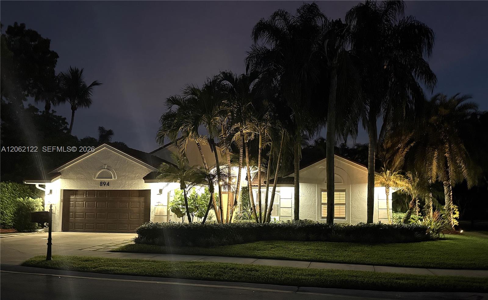 894 Spoonbill Circle Property Photo 1