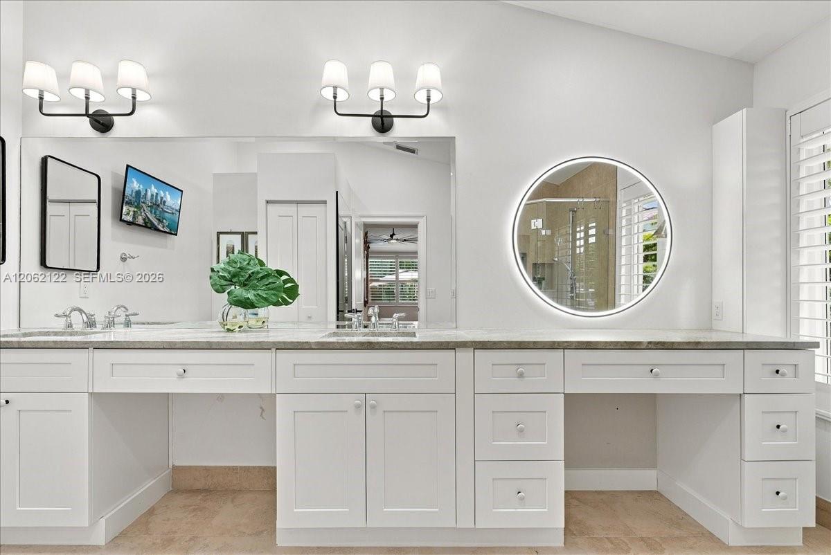 894 Spoonbill Circle Property Photo 23