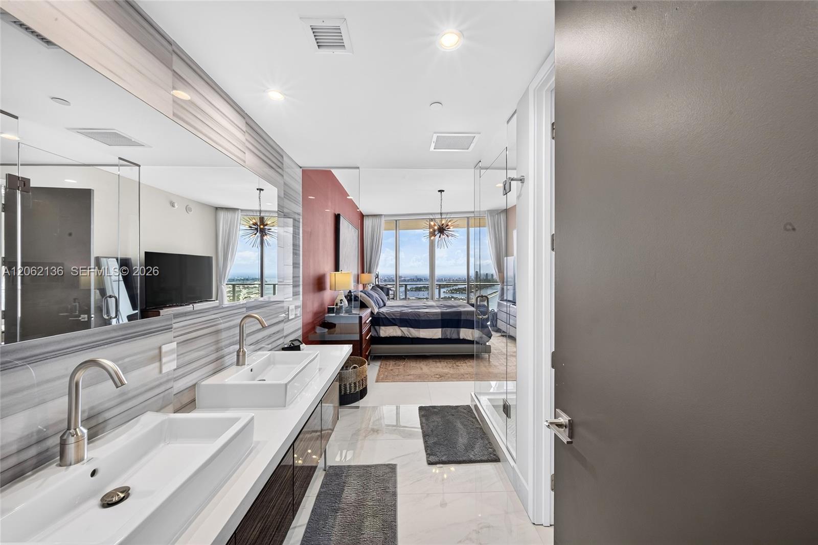 1100 Biscayne Boulevard 5502 Property Photo 19