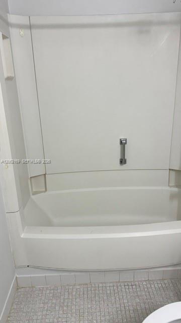 A12062169 Property Photo 6
