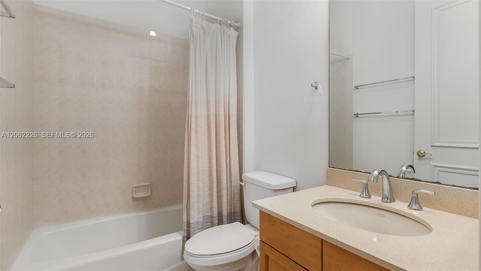 425 Ne 69th Circle Property Photo 37