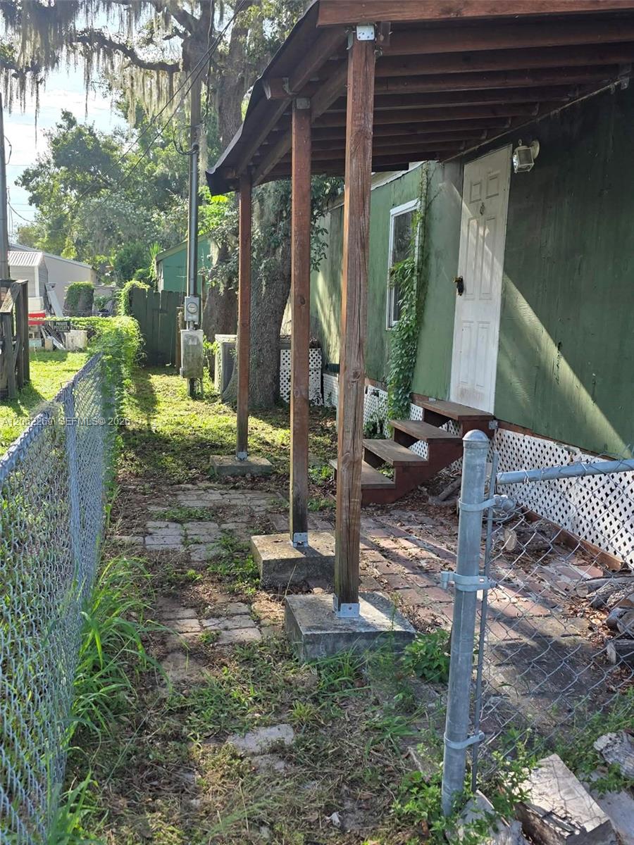 5904 S Harvey Property Photo 2
