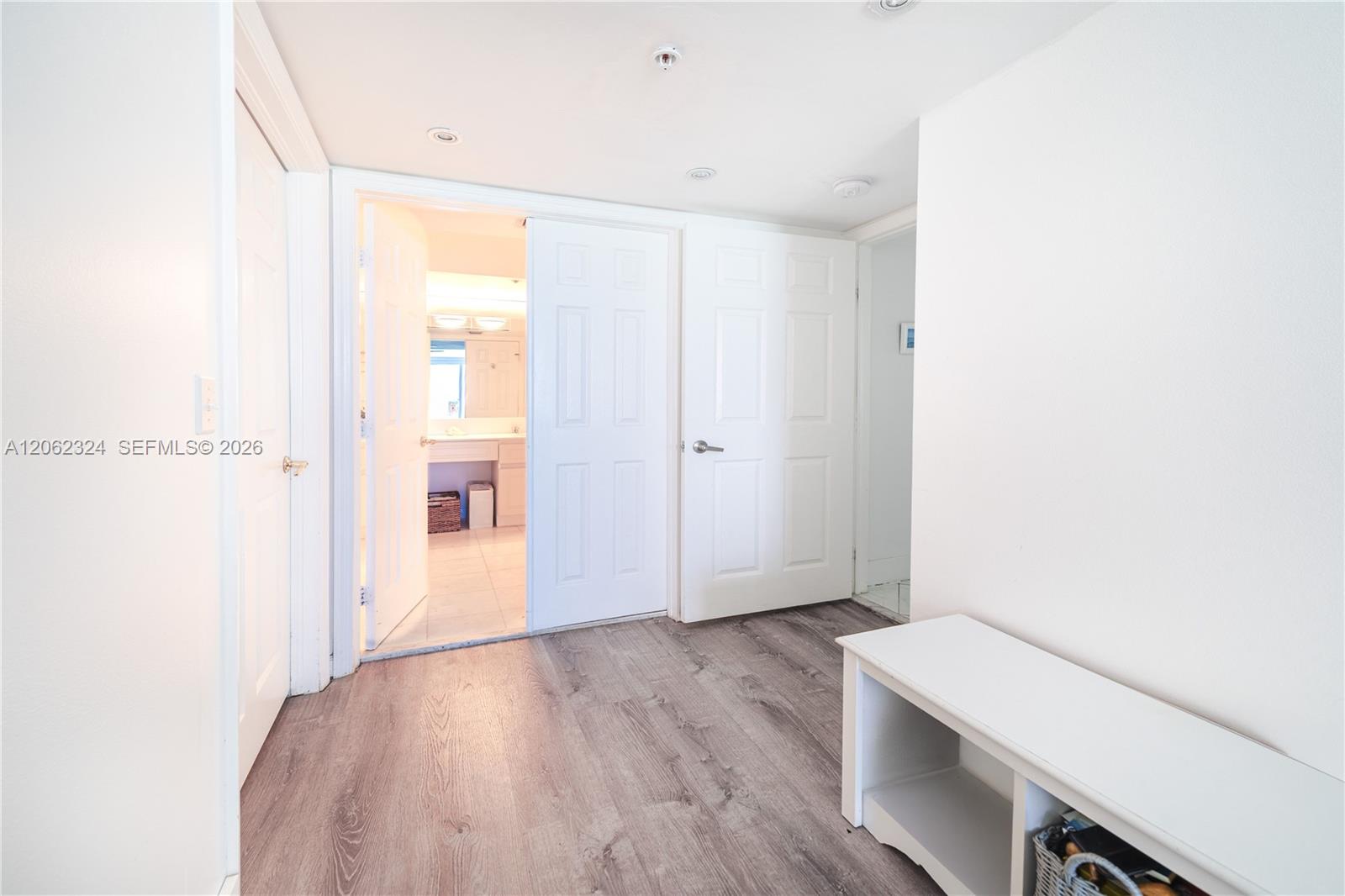 6301 Collins Avenue 2802 Property Photo 10