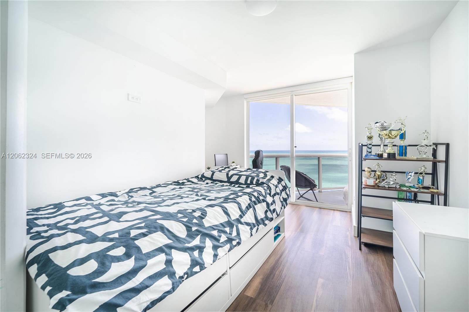6301 Collins Avenue 2802 Property Photo 18