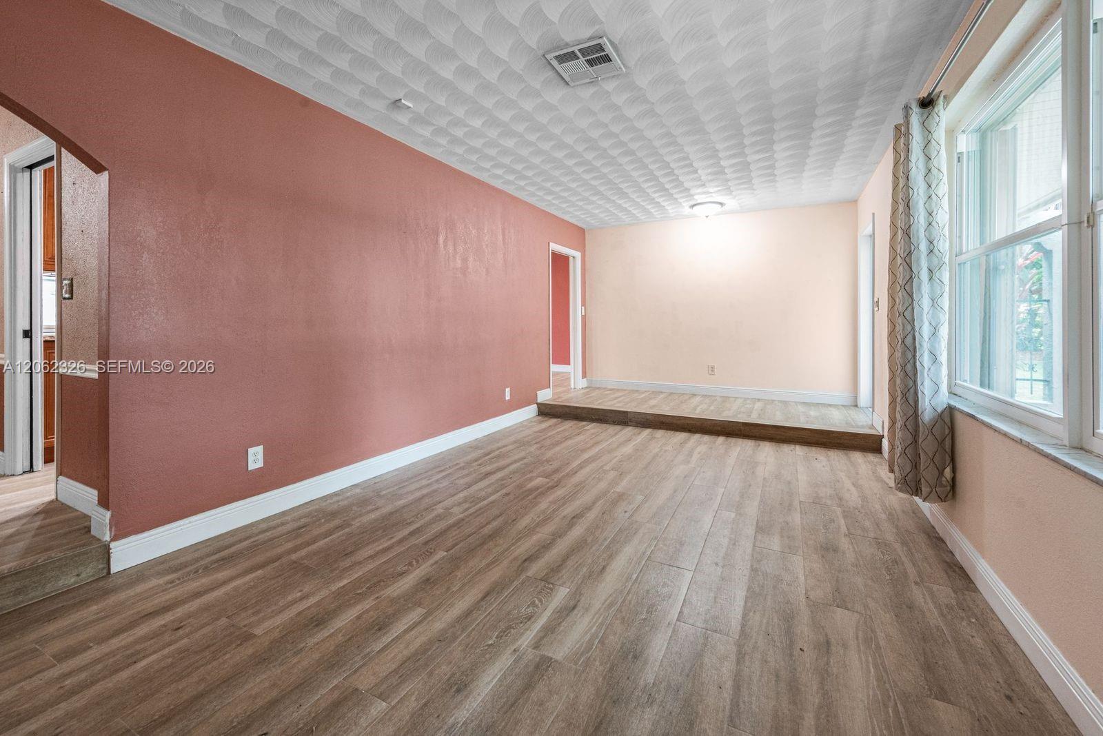 8331 Sw 156th Street Property Photo 4