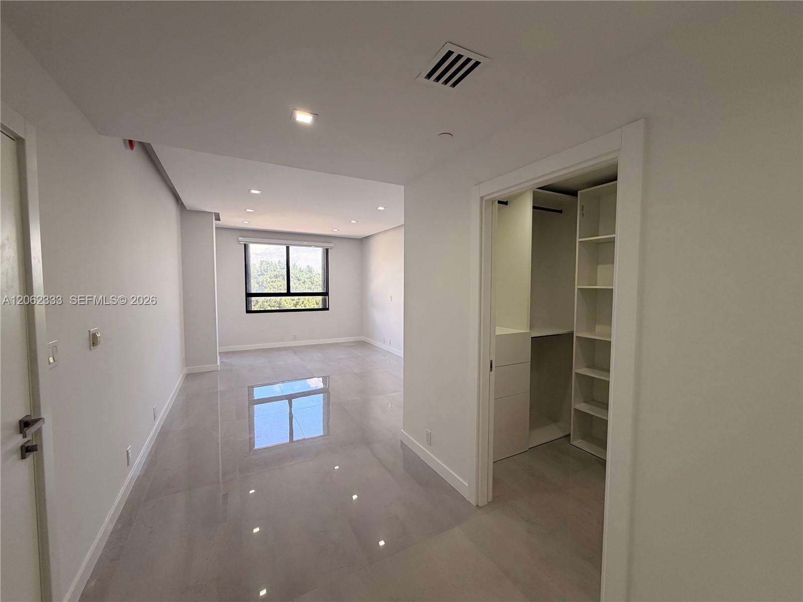 151 Crandon Boulevard 524 Property Photo 8