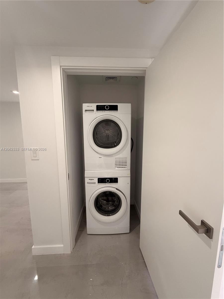 151 Crandon Boulevard 524 Property Photo 17
