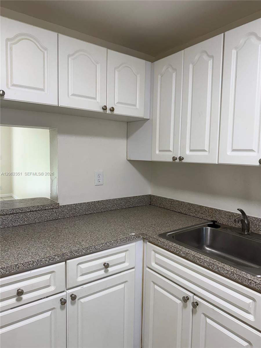7825 Fairview Drive 204 Property Photo 1