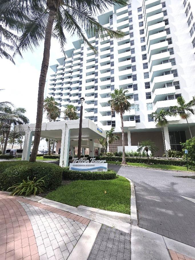 2899 Collins Avenue 940 Property Photo 1