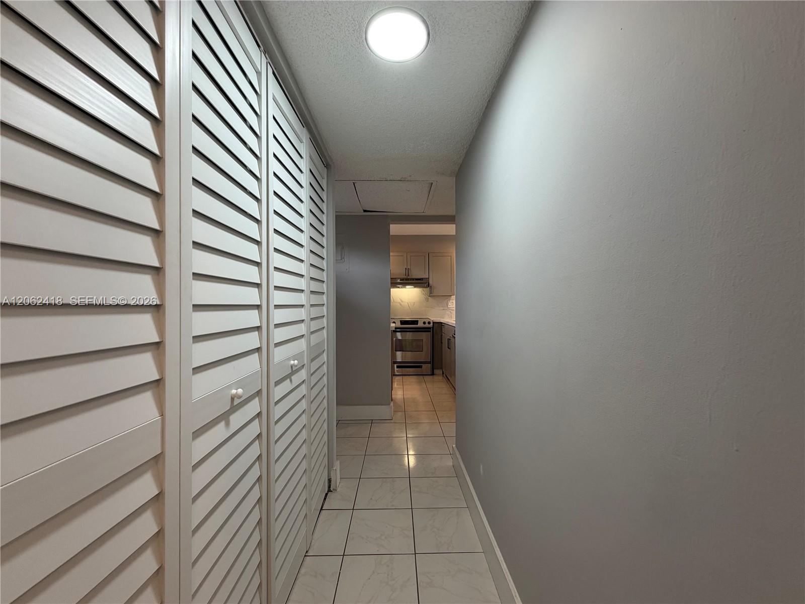 5071 W Oakland Park Boulevard 205 Property Photo 8