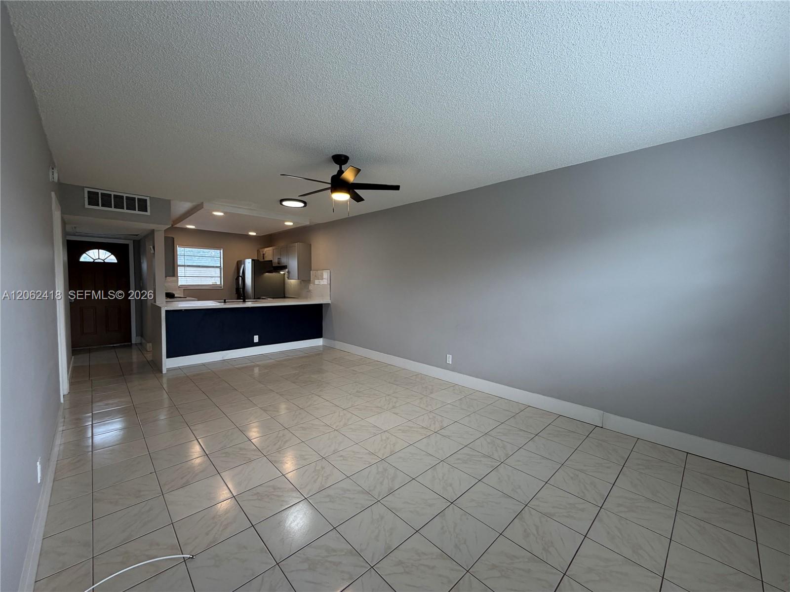 5071 W Oakland Park Boulevard 205 Property Photo 13
