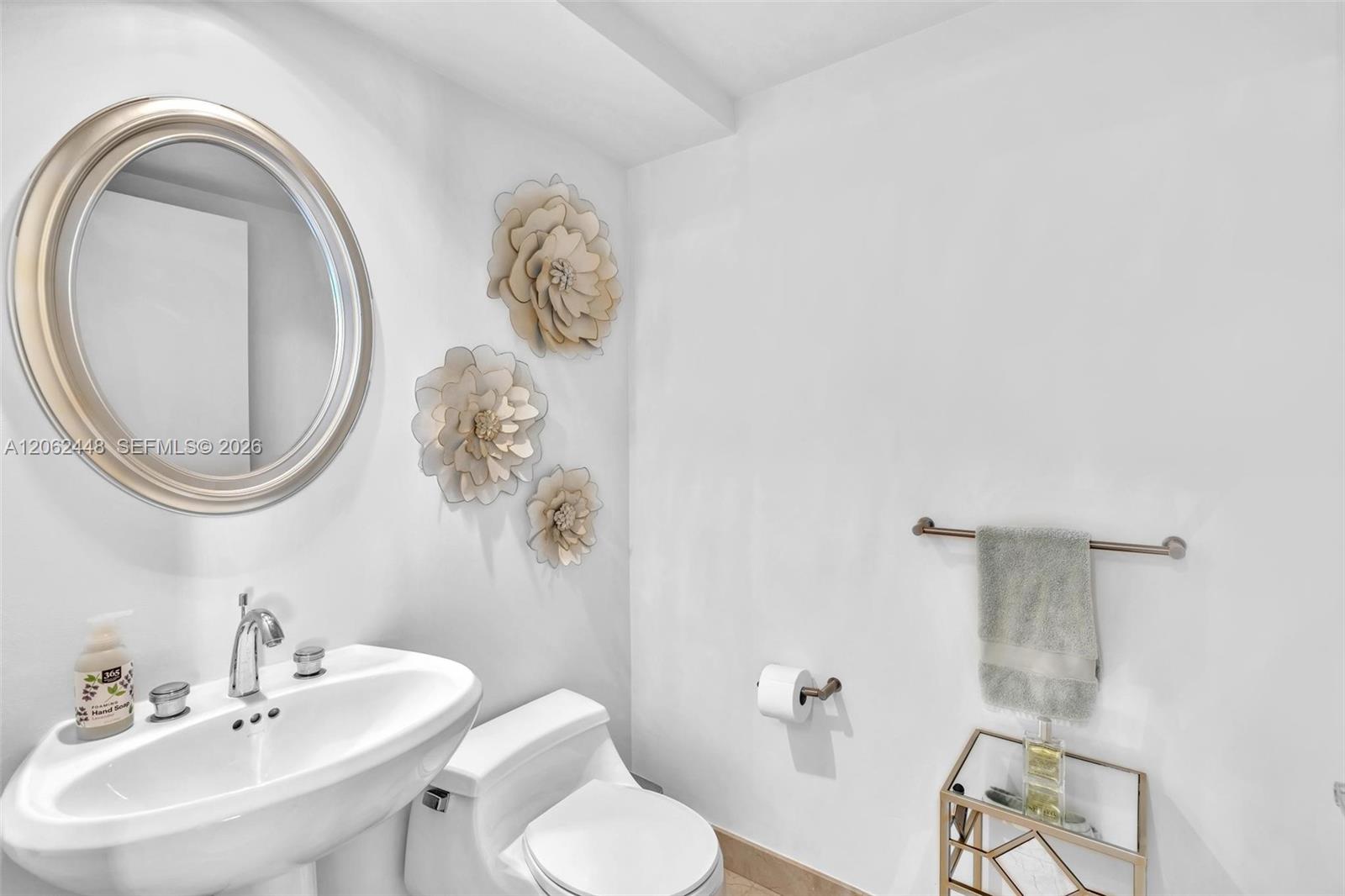 848 Brickell Key Drive 1805 Property Photo 6