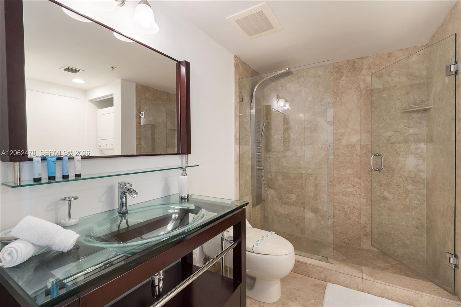 1750 N Bayshore Drive 3409 Property Photo 15