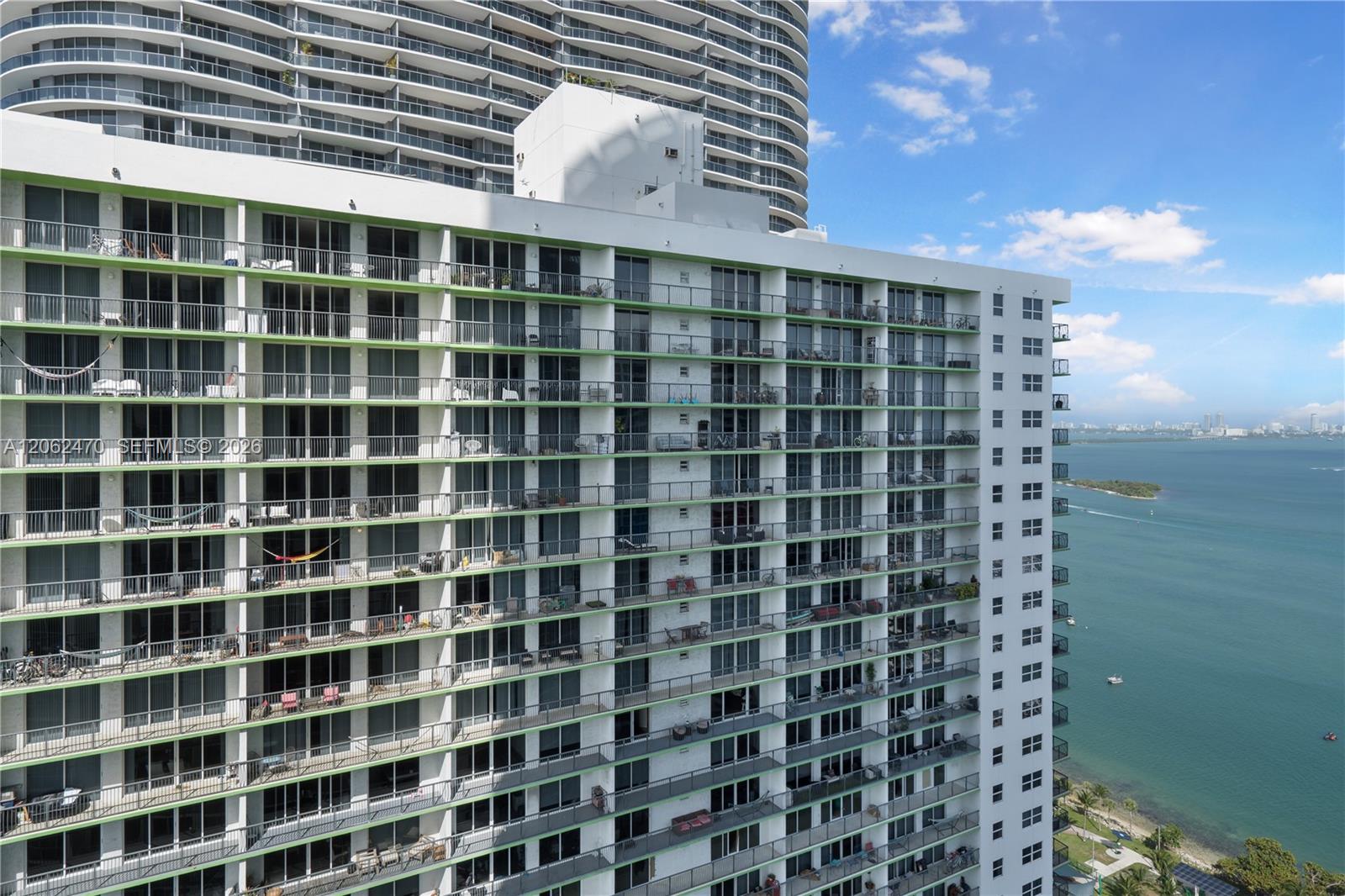 1750 N Bayshore Drive 3409 Property Photo 19