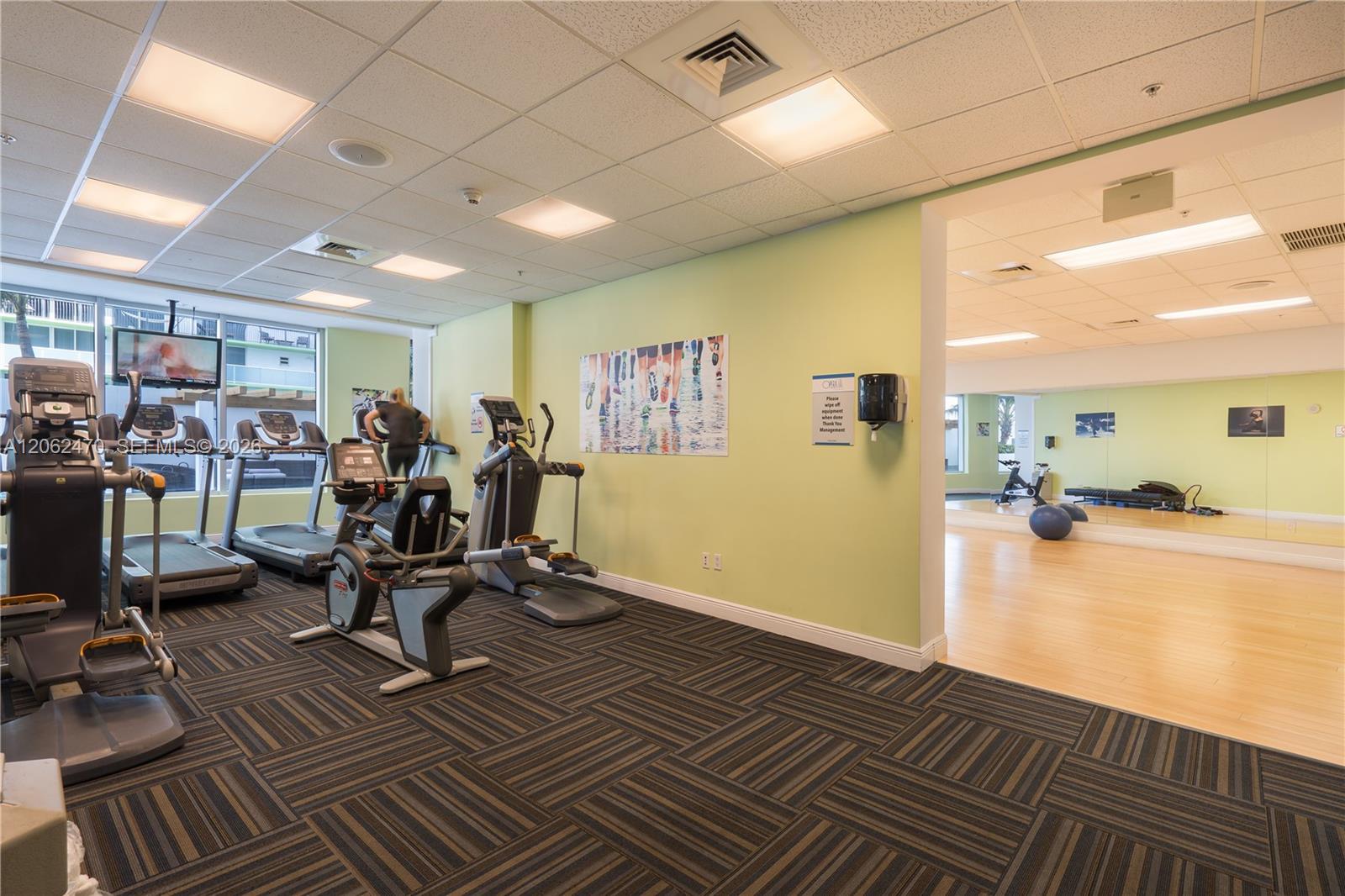 1750 N Bayshore Drive 3409 Property Photo 21