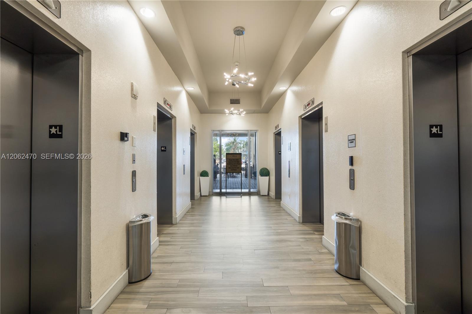 1750 N Bayshore Drive 3409 Property Photo 27