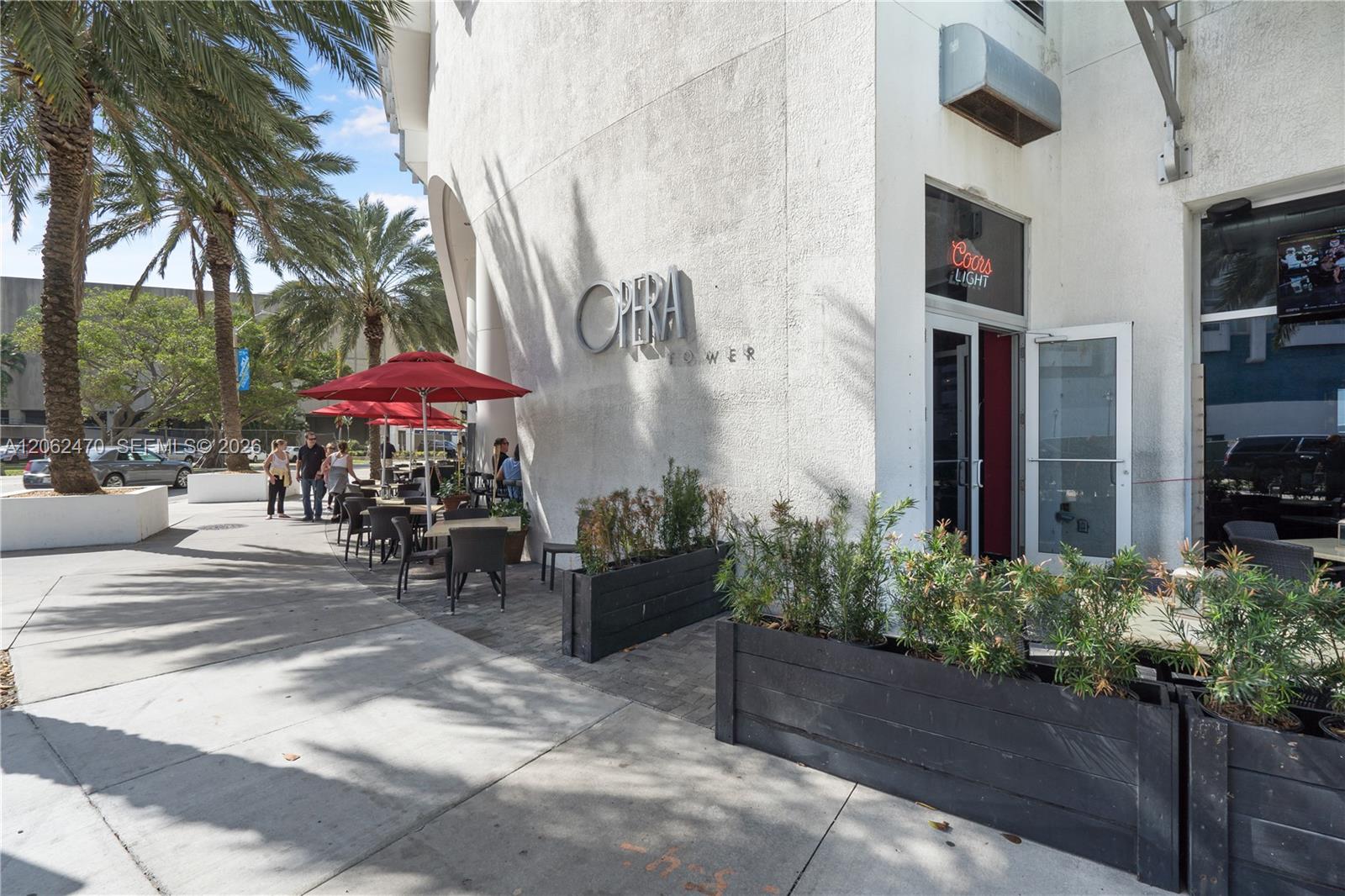 1750 N Bayshore Drive 3409 Property Photo 32
