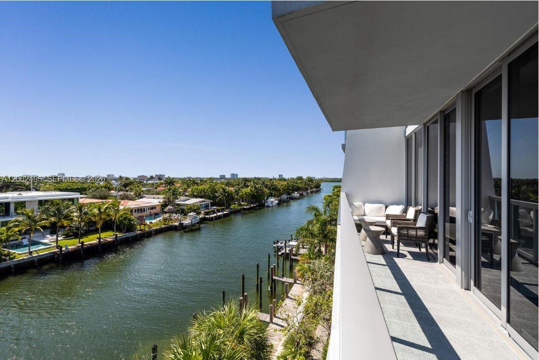 A12062495 Property Photo 2