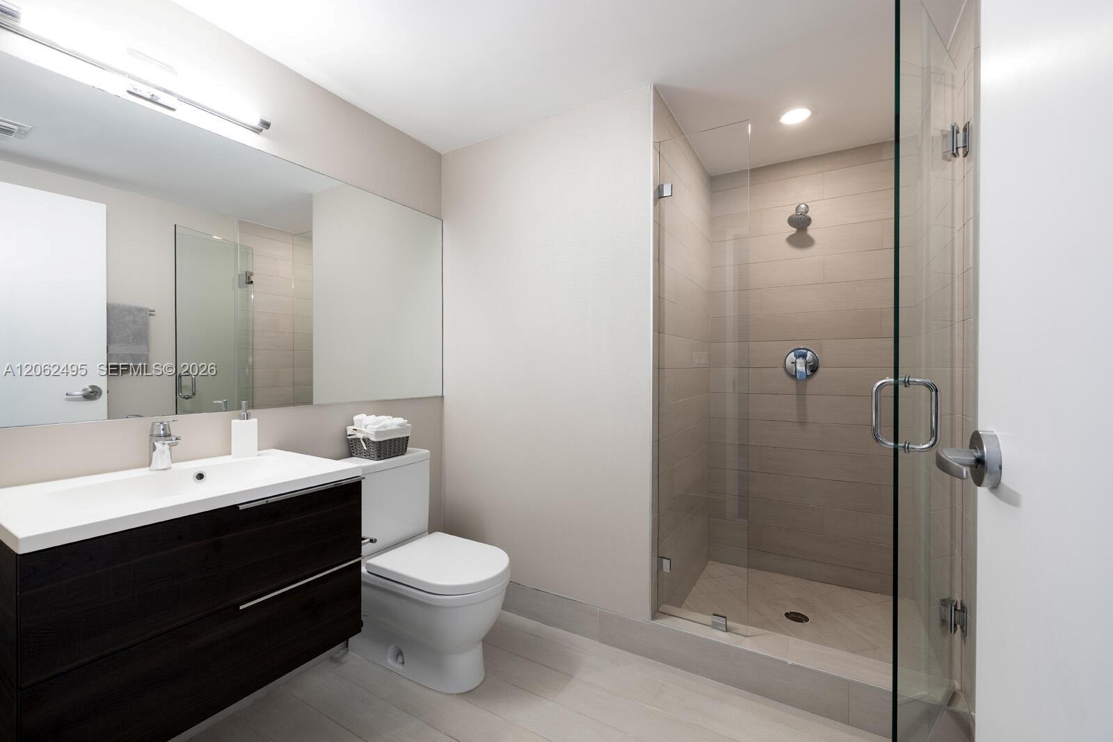 A12062495 Property Photo 6