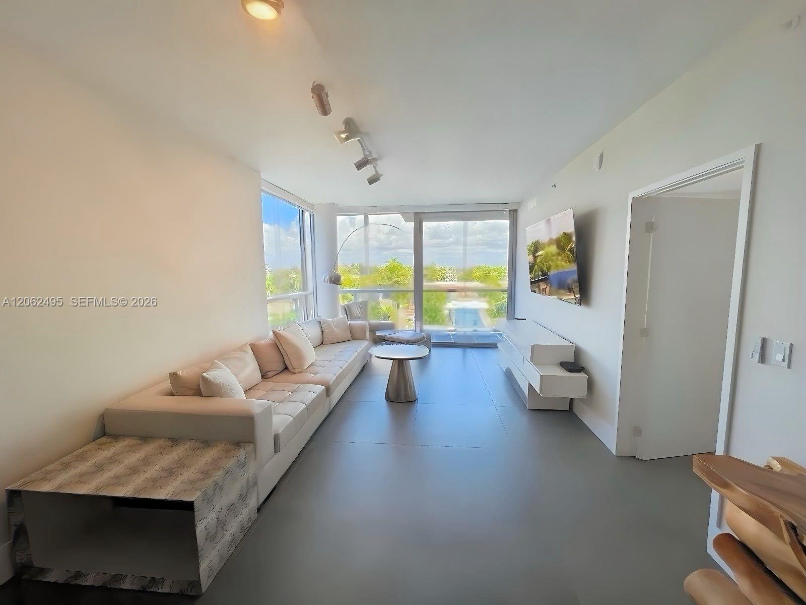A12062495 Property Photo 9