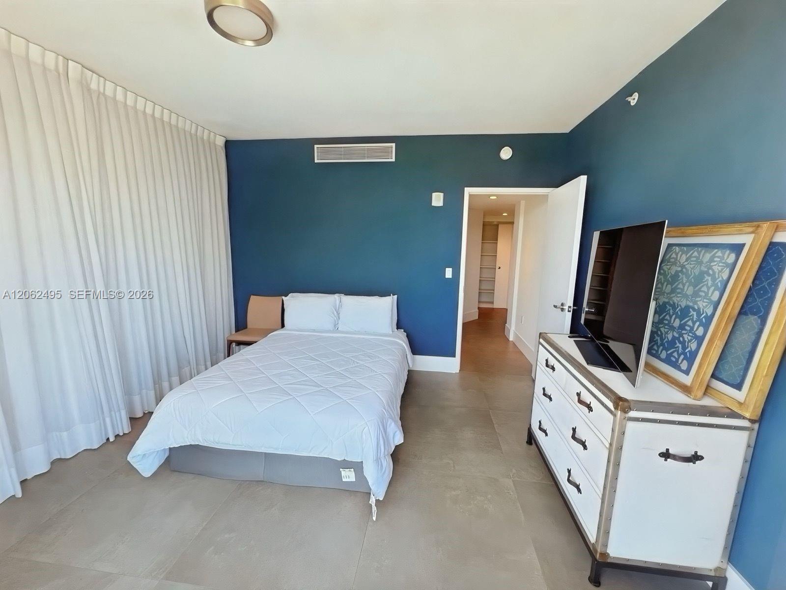 A12062495 Property Photo 14