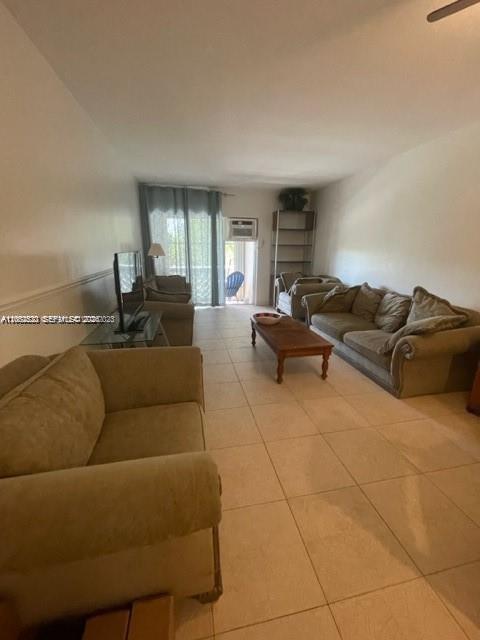 6580 Santona Street A39 Property Photo 3