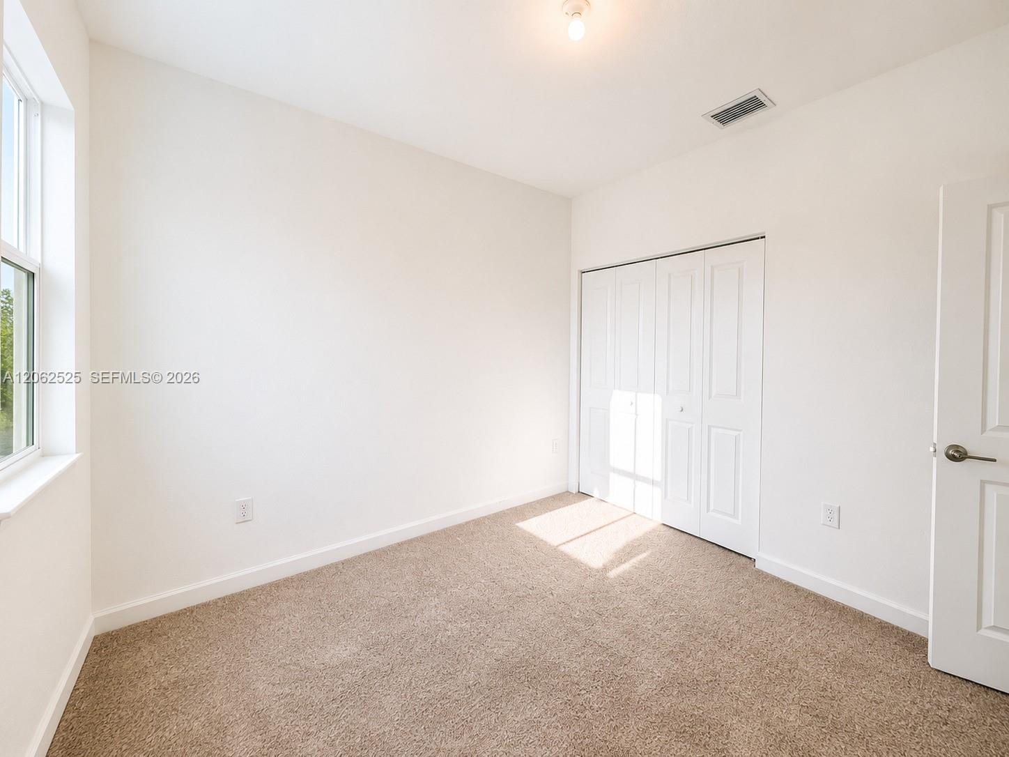 A12062525 Property Photo 7