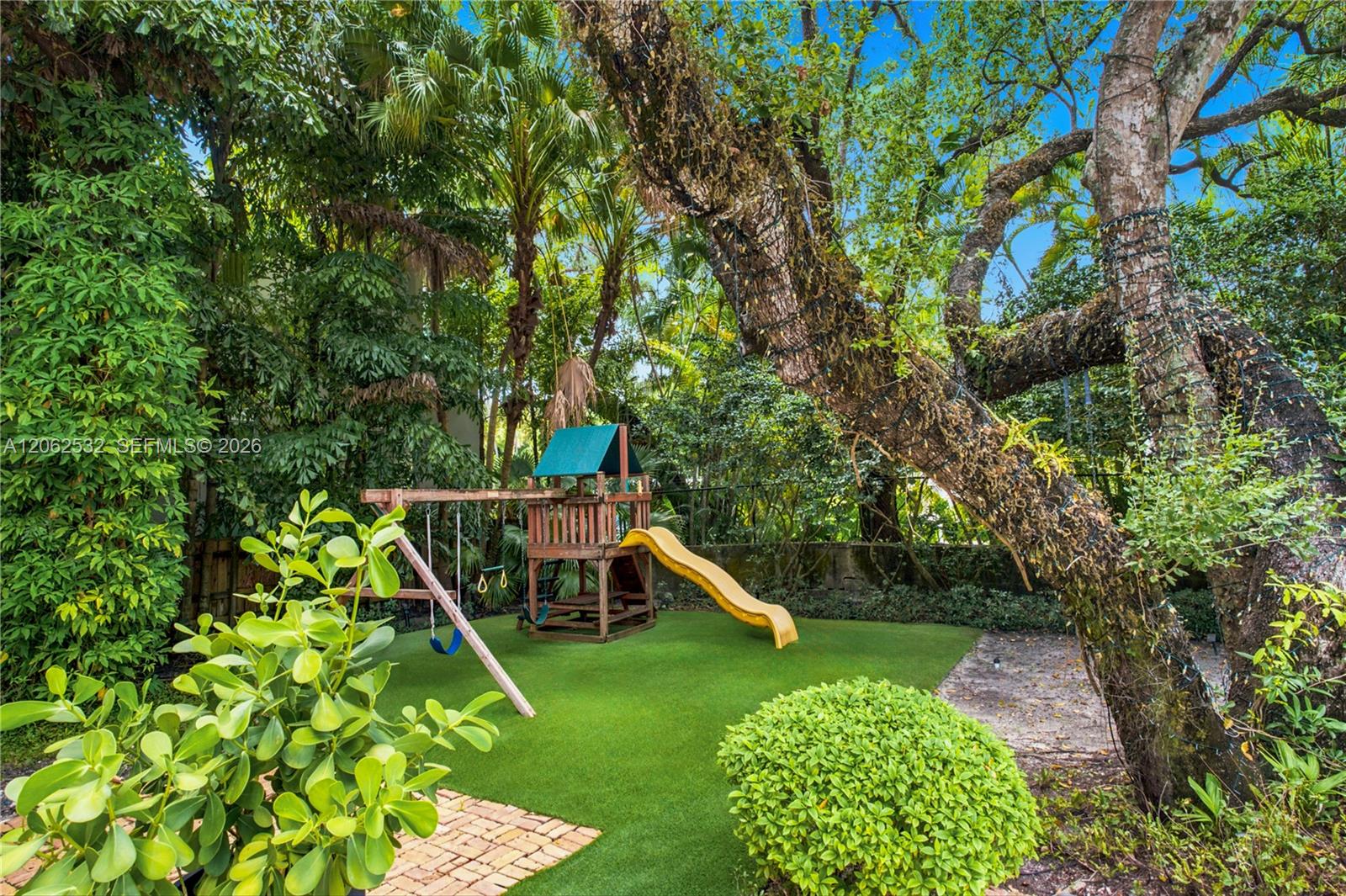 2820 Brickell Avenue Property Photo 45
