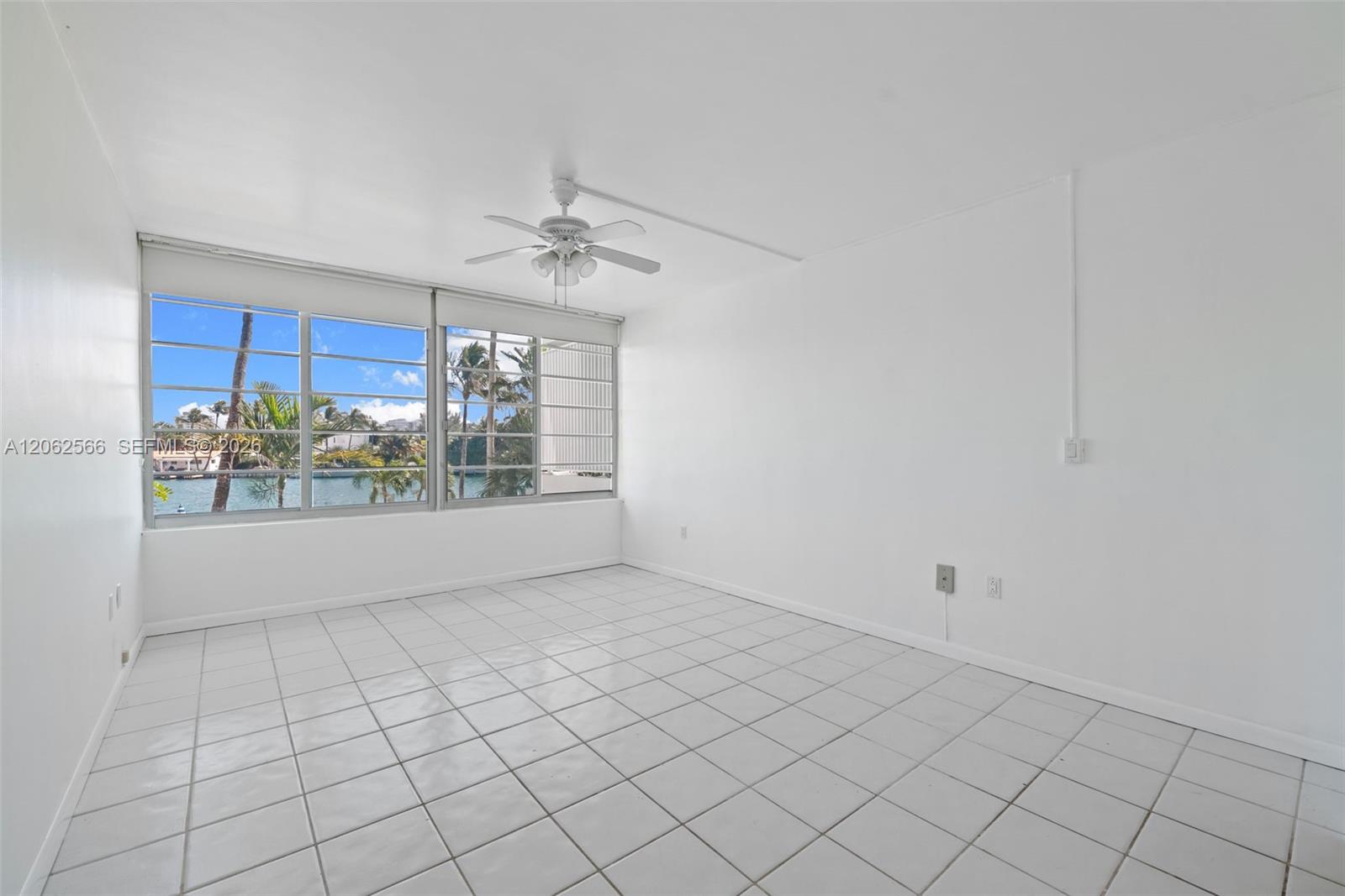 9101 E Bay Harbor Drive 204 Property Photo 14