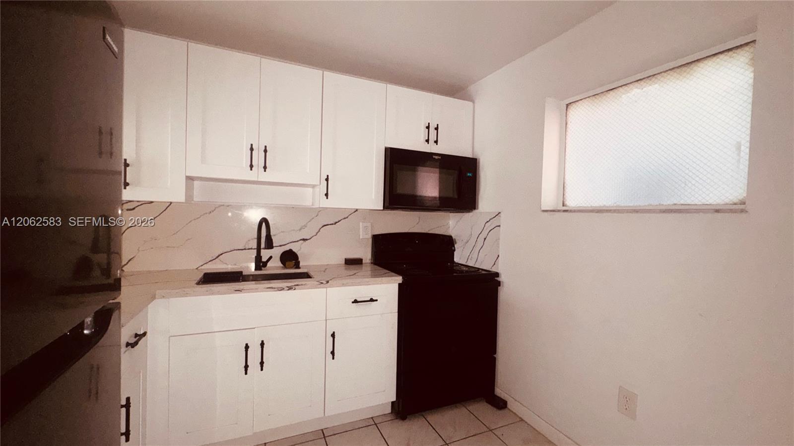 11311 Sw 200th Street 311-d Property Photo 6