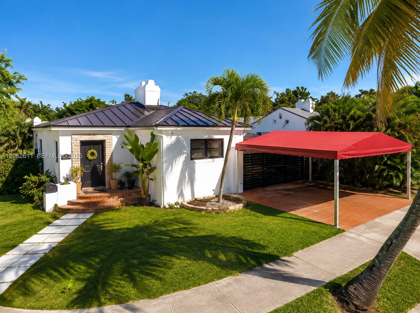 1575 Sw 15th Street Property Photo 1